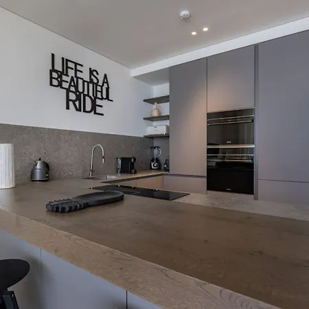 דירה Prata Riverside Iv By Innkeeper